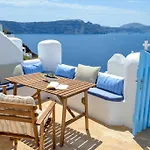Villa Genesis Cave Oia