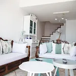 Genesis Cave Villa Oia