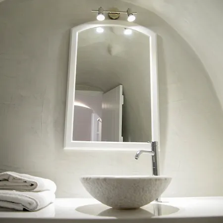 Genesis Cave Villa