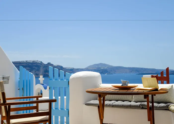 Genesis Cave Villa Oia (Santorini)