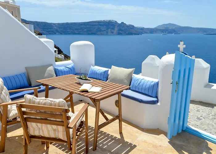 Villa Genesis Cave Oia